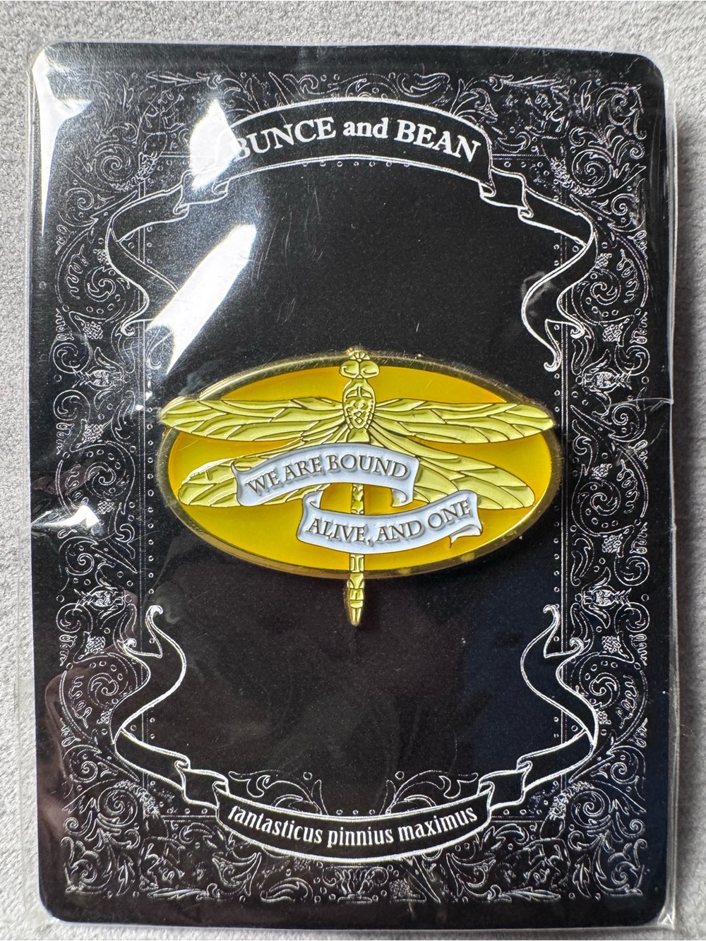 NWT Outlander Pin - Dragonfly